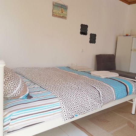 Safe And Cozy Studio In Xanthi! Luaran gambar